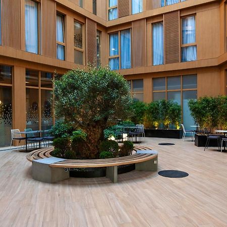 Holiday Inn Express Tbilisi Avlabari By Ihg מראה חיצוני תמונה