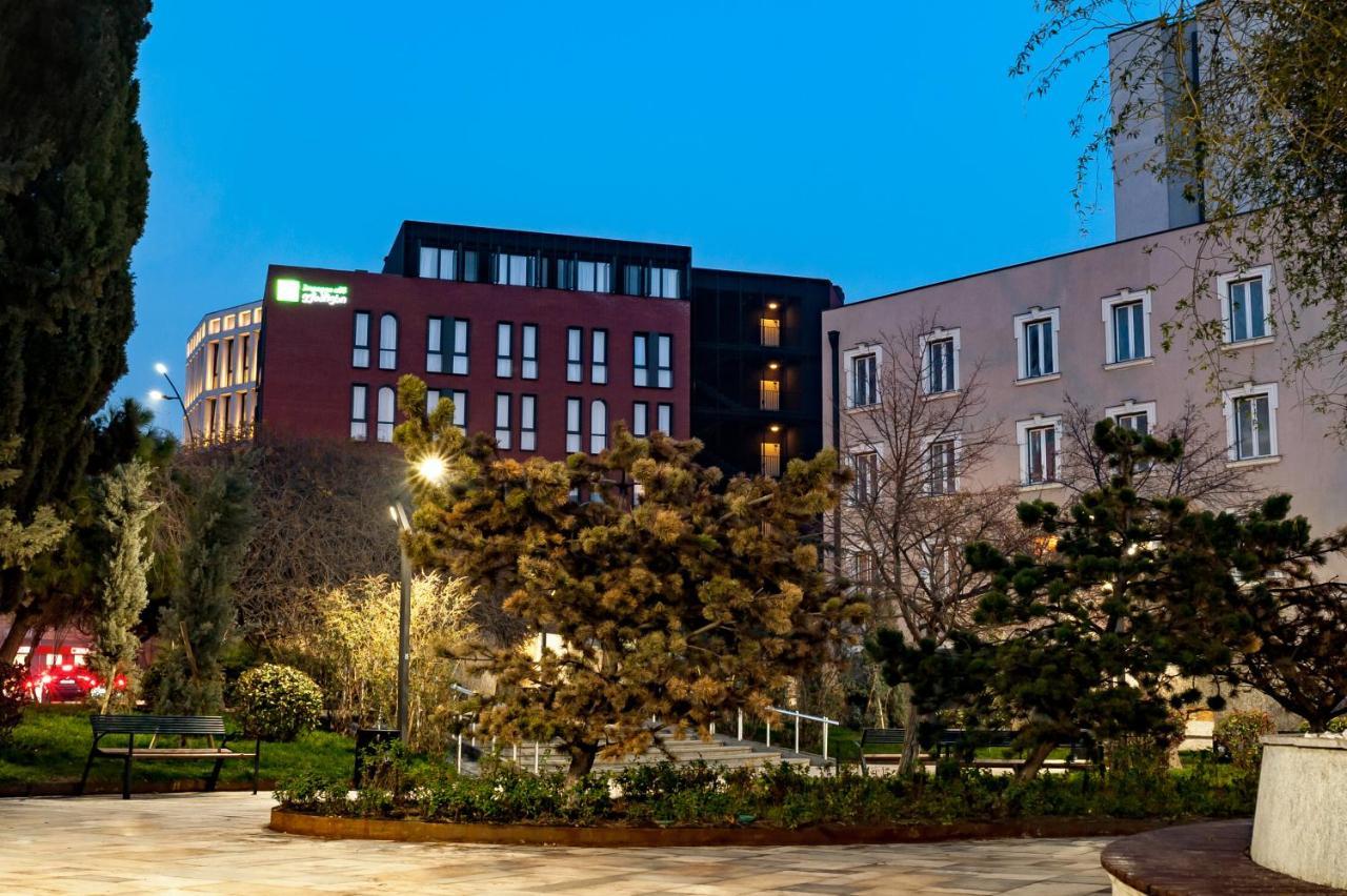 Holiday Inn Express Tbilisi Avlabari By Ihg מראה חיצוני תמונה