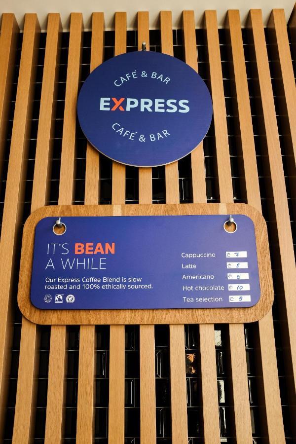 Holiday Inn Express Tbilisi Avlabari By Ihg מראה חיצוני תמונה