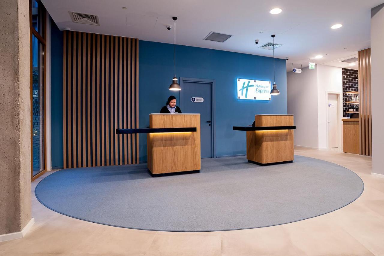 Holiday Inn Express Tbilisi Avlabari By Ihg מראה חיצוני תמונה