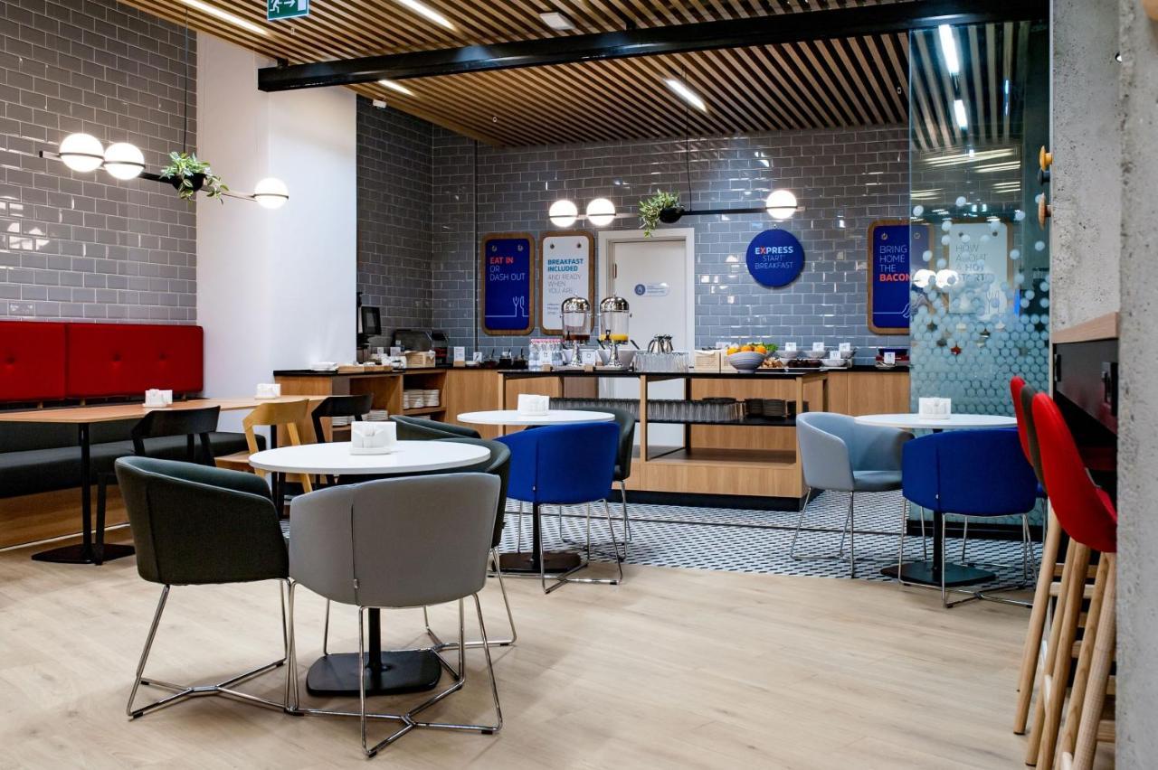 Holiday Inn Express Tbilisi Avlabari By Ihg מראה חיצוני תמונה