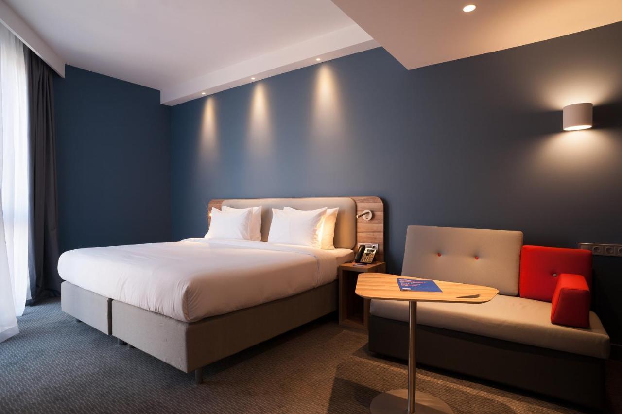 Holiday Inn Express Tbilisi Avlabari By Ihg מראה חיצוני תמונה